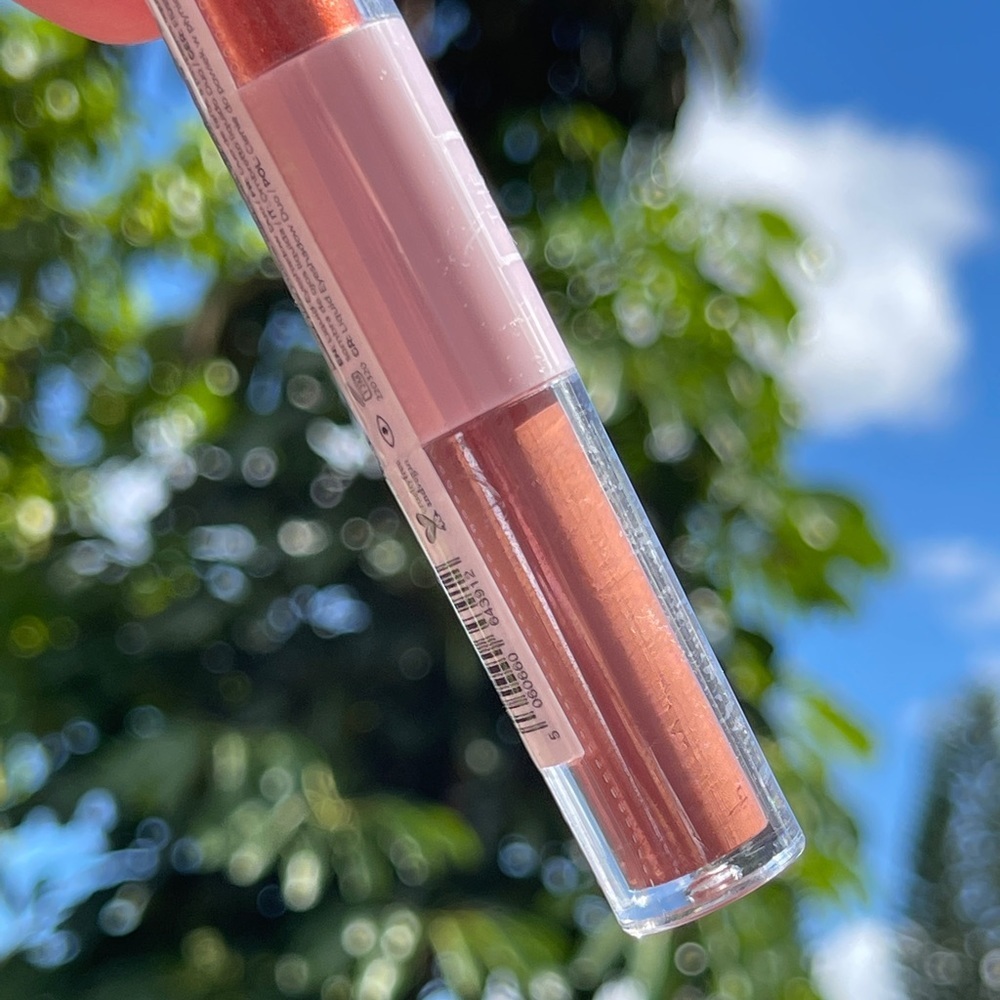 The Beauty Crop Liquid Eyeshadow Duo in Cinnamon & Fudge